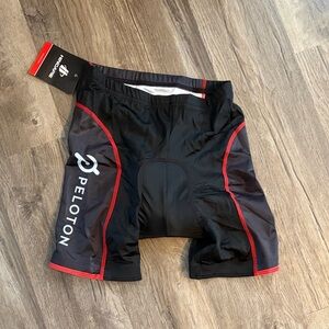 Peloton Women’s Black Cycling Shorts with Red Accents Size M NWT